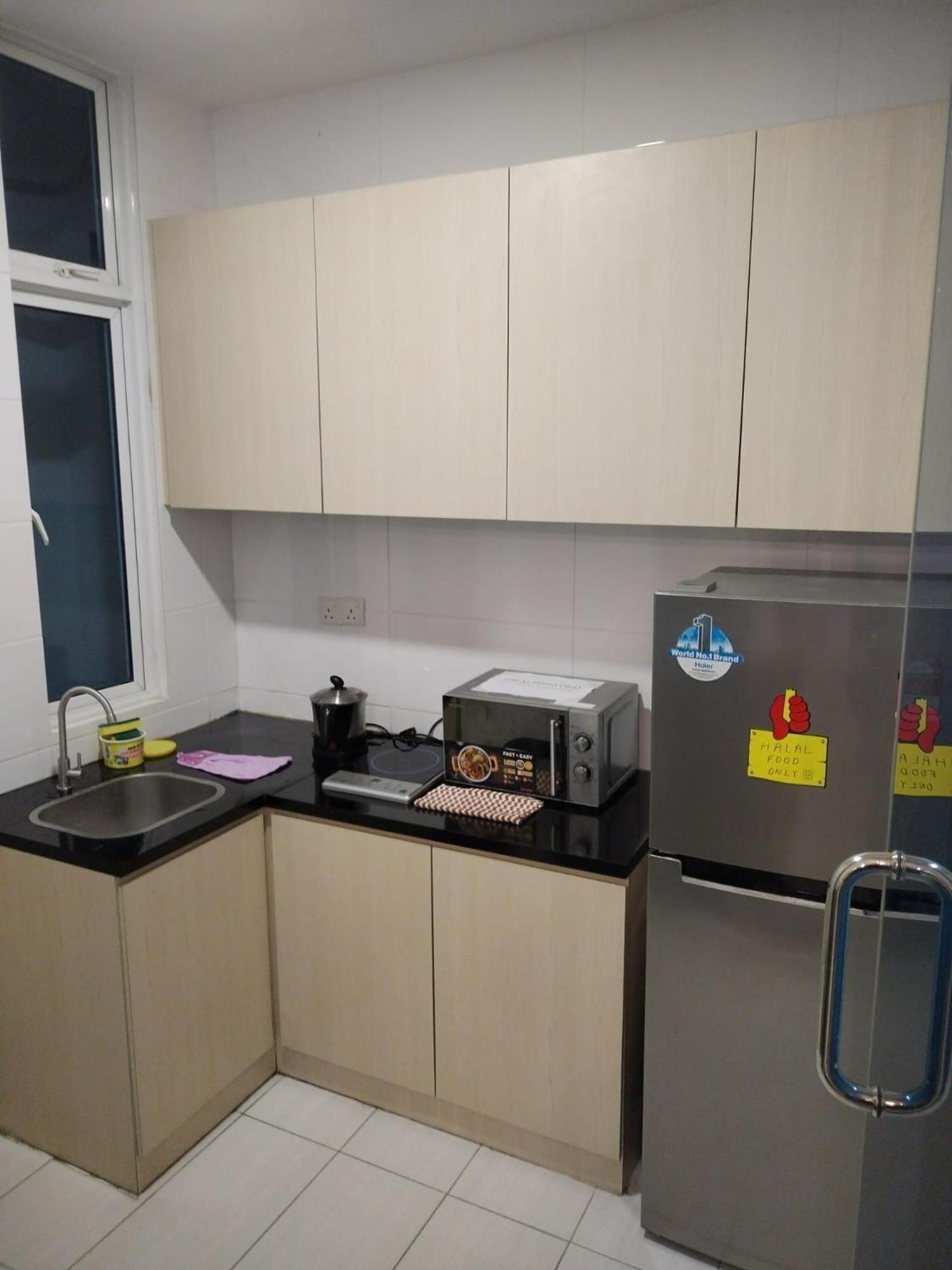 Apartment The Wave Kota Laksamana
